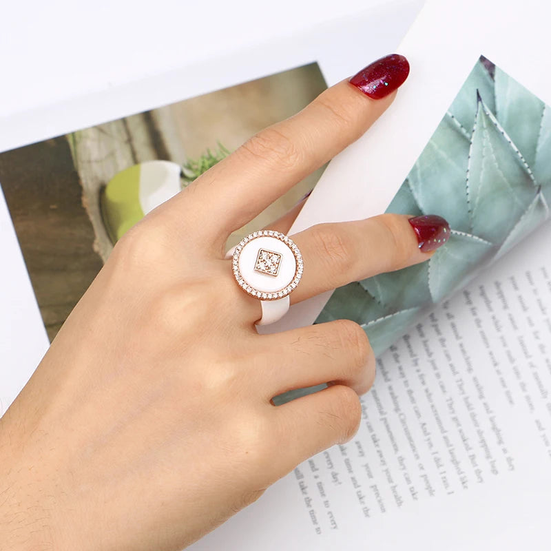 Oversize CZ Crystal Fashion Ring Stainless Steel – Chunky Never-Fade Statement Ring
