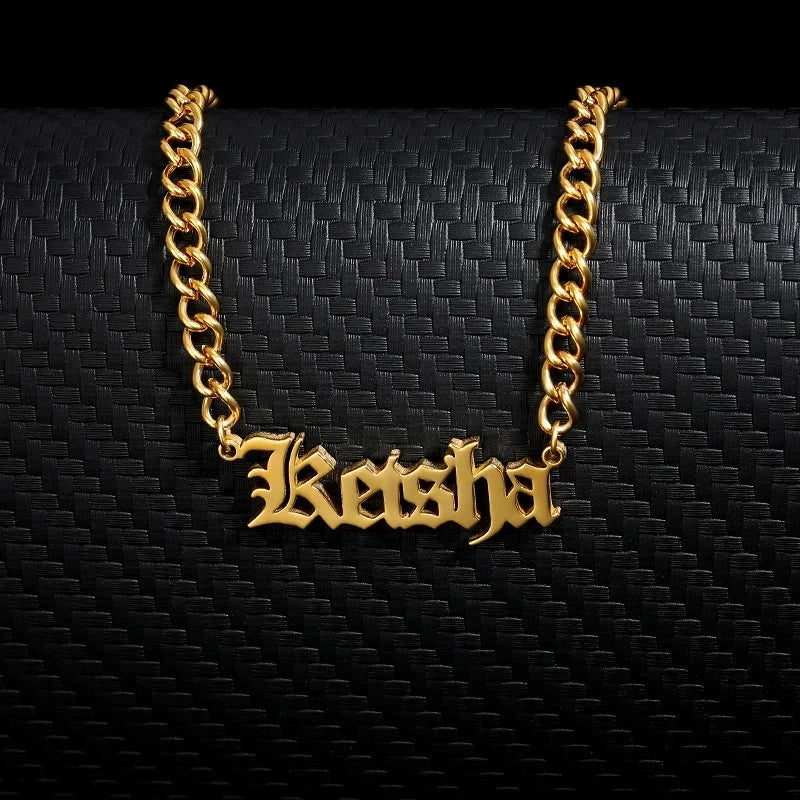 Collar personalizado con nombre en inglés antiguo, cadena cubana de acero inoxidable, colgante personalizado hecho a mano, joyería de moda para fiestas, regalos