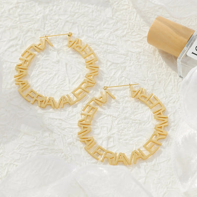 Pendientes de aro personalizados, pendientes de aro con letras, pendientes circulares, pendientes de bambú con nombre, pendientes con nombre personalizado, regalo para mamá, joyería