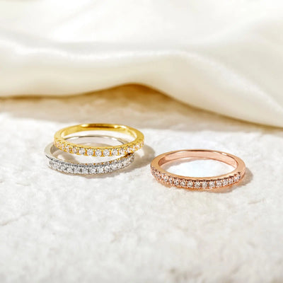 ATTAGEMS Classic White Gold‑Plated Moissanite Ring