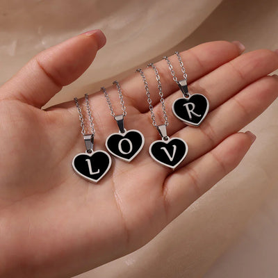 Collares con letras iniciales para mujer, cadena de clavícula, colgante de corazón, alfabeto, joyería de acero inoxidable, regalo